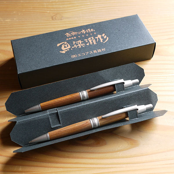 s*u様 スイス製ボールペンとシャープペンセット 楽天市場】【CDA33】【CARAN d'ACHE / カランダッシュ】限定